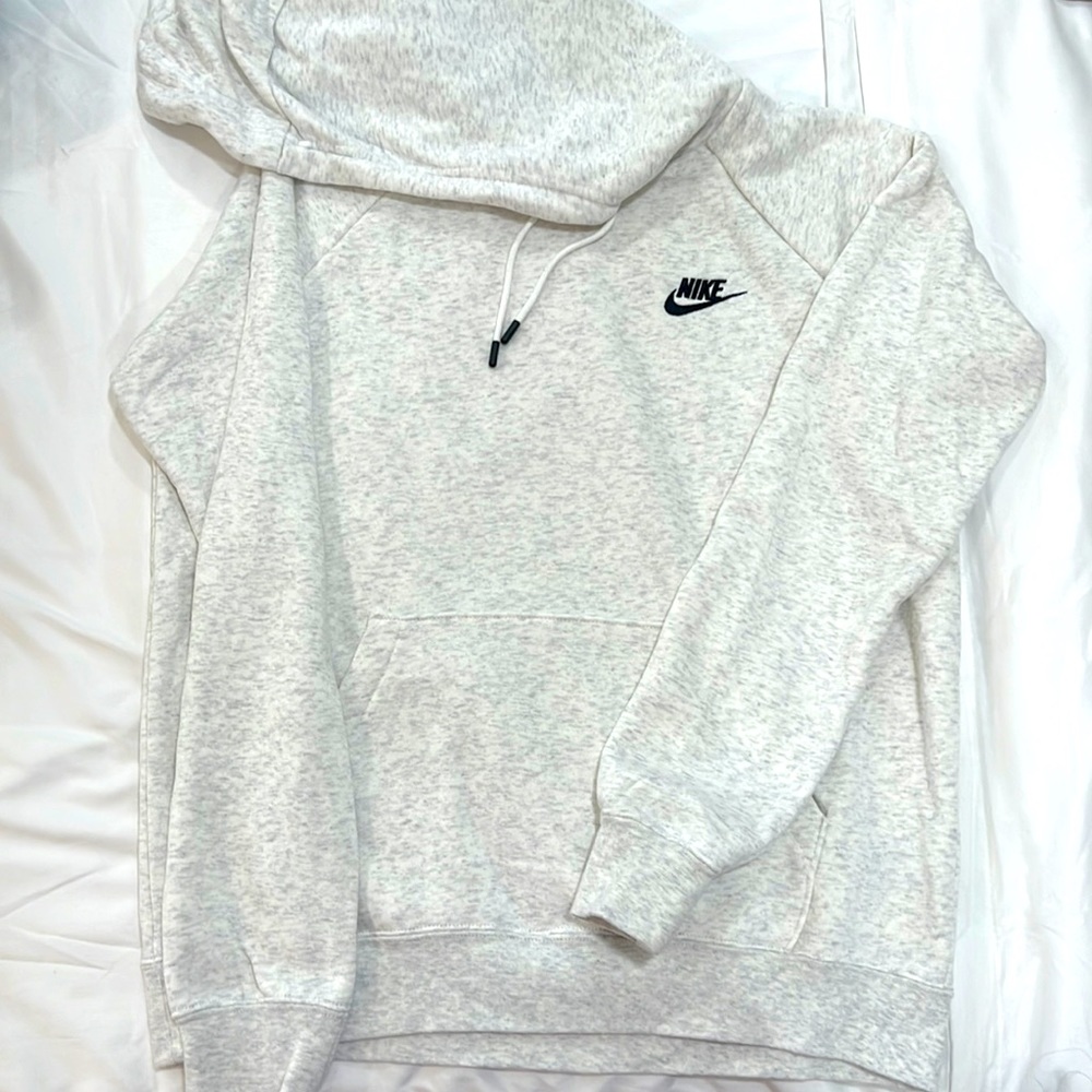 Nike hoodie brand new no tags